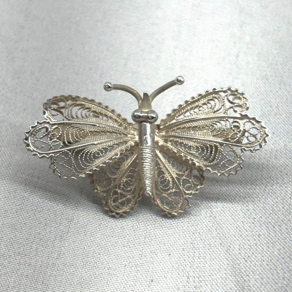 Vintage Butterfly Brooch Unisex OS Silver Excellent 800 Coin Filigree Italian